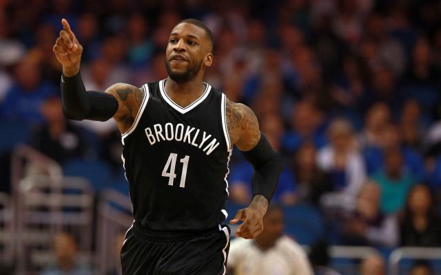 的表现不容 的表现不容